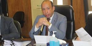قصر
      العيني:
      إنشاء
      وحدة
      للتسويق
      لتعزيز
      الإيرادات..
      واستقبال
      أكثر
      من
      25
      ألف
      حالة
      خلال
      عيد
      الفطر - نجد الاخبارية