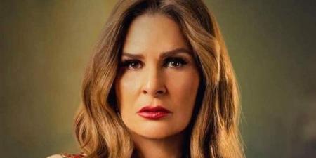 يسرا
      تنعى
      وليد
      مصطفى
      :
      "فقدنا
      إنسانًا
      نظيفًا
      ومخلصًا..
      ربنا
      يصبر
      قلبك
      يا
      كارول" - نجد الاخبارية