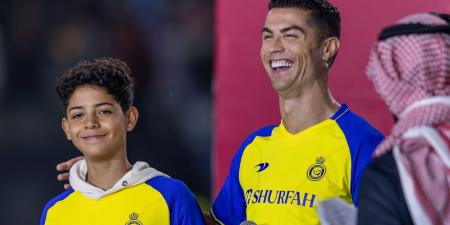 استدعاء نجل رونالدو إلى صفوف منتخب البرتغال يثير تفاعلاً