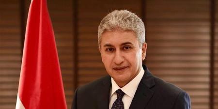 وزير
      السياحة
      يكشف
      ملامح
      حفل
      افتتاح
      المتحف
      المصري
      الكبير - نجد الاخبارية