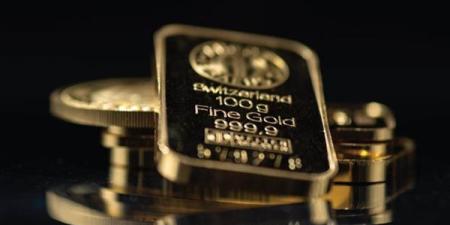 سعر
      الجنيه
      الذهب
      والسبائك
      اليوم
      6
      مايو
      2025..
      كم
      سعره
      بعد
      الزيادة؟ - نجد الاخبارية