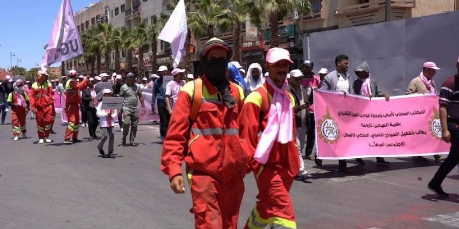 مسيرات
      نقابية
      بالعيون
      تطالب
      بتنزيل
      الحكم
      الذاتي
      والعدالة
      الاجتماعية - نجد الاخبارية