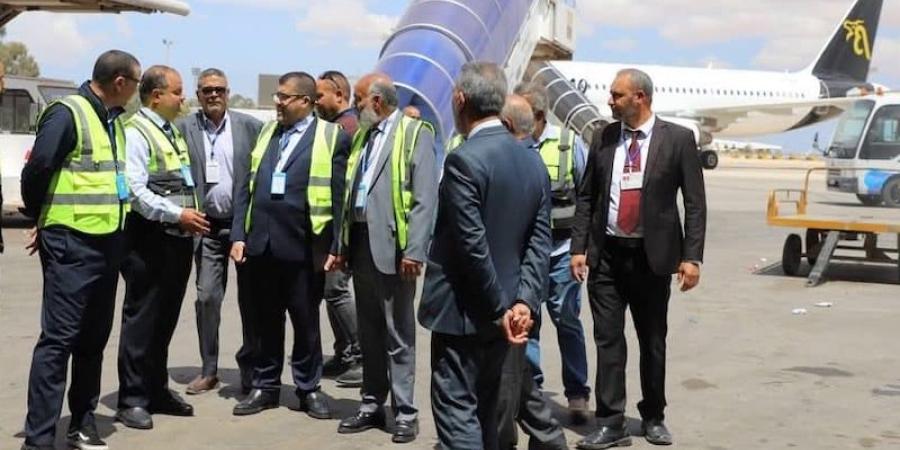 وفد
      مغربي
      يتفقد
      "مطار
      بنينا"
      الليبي - نجد الاخبارية