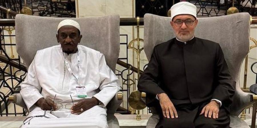 المفتي:
      مستعدون
      لتقديم
      الدعم
      العلمي
      والشرعي
      لبوركينا
      فاسو
      في
      مواجهة
      الجماعات
      المتطرفة - نجد الاخبارية