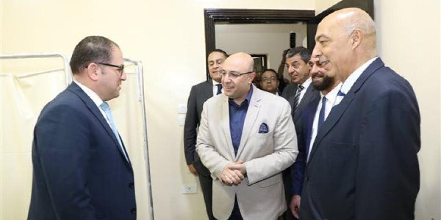 محافظ
      بني
      سويف
      يشهد
      انطلاق
      قافلة
      طبية
      تنظمها
      وزارة
      العدل
      ضمن
      مبادرة
      "بداية" - نجد الاخبارية