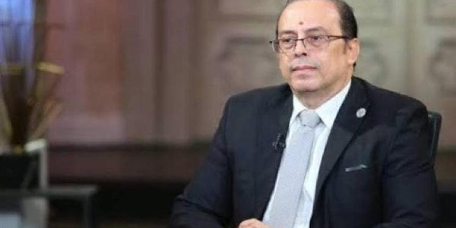 حسام
      هزاع:
      "التأشيرة
      الإلكترونية"
      خطوة
      نحو
      عصر
      جديد
      من
      الانسيابية
      السياحية
      (فيديو) - نجد الاخبارية