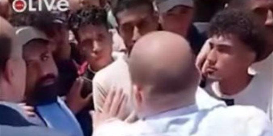 بعد
      احتجاجات
      الطلاب..
      نائب
      رئيس
      جامعة
      الزقازيق
      يؤكد
      التزام
      الجامعة
      بنتائج
      التحقيقات
      في
      حادث
      روان - نجد الاخبارية