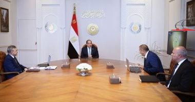 الرئيس السيسى يجتمع بأسامة ربيع ويطلع على تطورات حركة الملاحة بقناة السويس