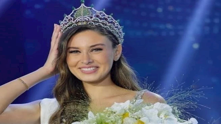 6 صور ساحرة لإطلالة ندى كوسا في مسابقة ملكة جمال العالم