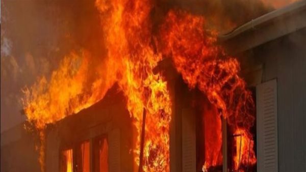النيابة تباشر التحقيقات في حريق ضخم التهم 3منازل بمدينة أبوسمبل