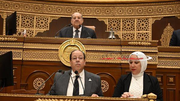 وكيل تشريعية الشيوخ يستعرض تقرير مشروع قانون الانتخابات البرلمانية