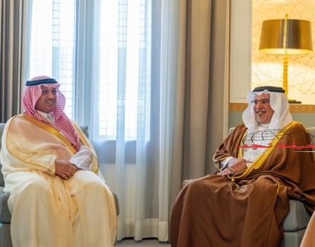 ولي عهد #البحرين يستقبل وزير التعليم ويبحثان سُبل توطيد التعاون الثنائي بين البلدين