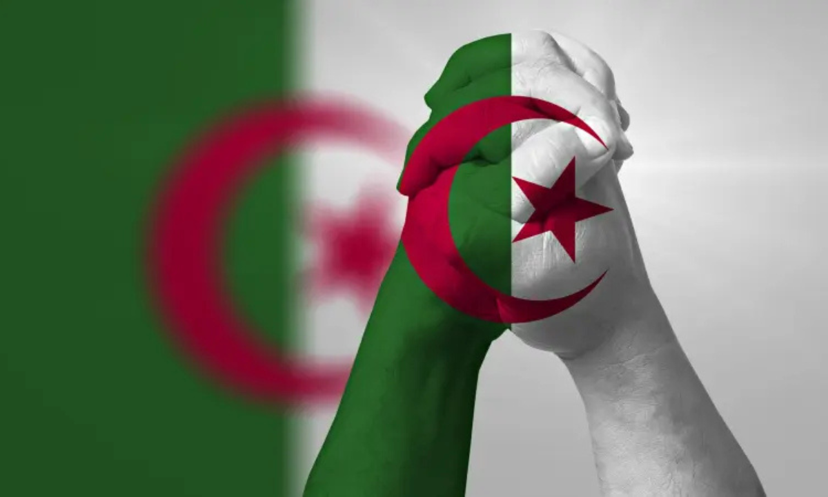 باك صاحبي! المغرب يكشف رزنامة المدارس 2025: الإجازات مضبوطة بالملي من دلوقتي