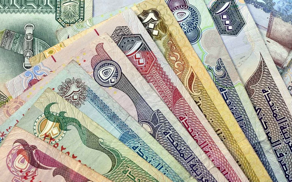 سعر الدرهم الإماراتي اليوم في مصر الإثنين 19 مايو 2025.. تحديث لحظي لأسعار البنوك