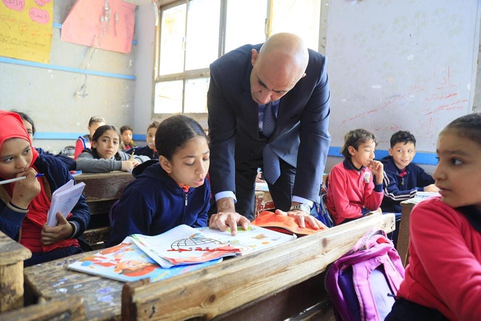 مواصفات امتحان اللغة الإنجليزية للثانوية العامة 2025 تفاصيل هامة للطلاب بنظامي التعليم الجديد والقديم