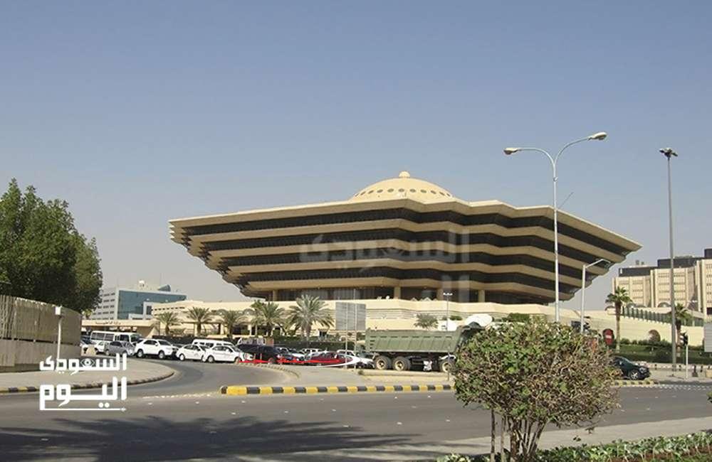 عاجل.. الداخلية تنفذ حكم القتل تعزيراً في المواطن عبدالله بن جزاء بن مزيد الطوال الدوسري بسبب تهريبه الإمفيتامين للمملكة “تفاصيل”