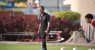 «تدعيمات منتظرة» مدرب سموحة يستهدف مهاجمًا وجناحين في ميركاتو الصيف
