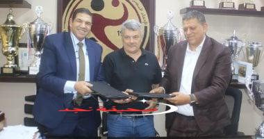 «تحت الأضواء» الاتحاد الدولي يركز على تعيين باسكوال مدربًا لمصر