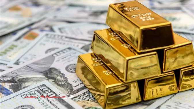 «تأثرًا بصعود الأخضر» ارتفاع الدولار عالميًا يضغط على سعر أونصة الذهب ويفقدها 0.6%