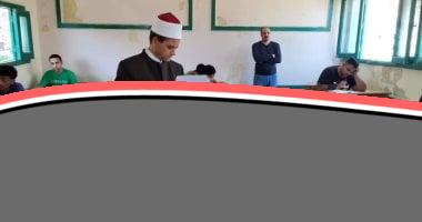 «في قلب الحدث» طلاب القسم الأدبي بالثانوية الأزهرية يخوضون امتحان اللغة الأجنبية الأولى