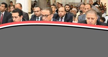 محافظ الفيوم يشارك جموع المصلين أداء صلاة عيد الأضحى بمسجد ناصر