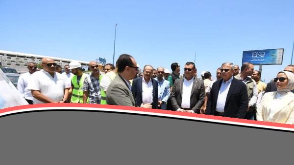 «بأمر التطوير» وزير الإسكان في جولة تفقدية لمشروع تطوير كورنيش الإسكندرية