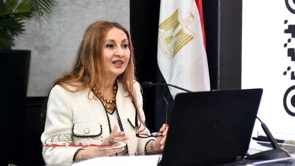 «نحو مستقبل أخضر» الحكومة تضع هدفًا لرفع الاستثمارات الصديقة للبيئة إلى 60% بحلول عام 2027