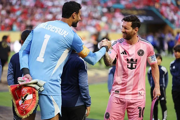 «مباشر وحاسم» الأهلي 0 × 0 إنتر ميامي: زيزو بديلًا لإمام.. وتريزيجيه يُشعل الهجوم