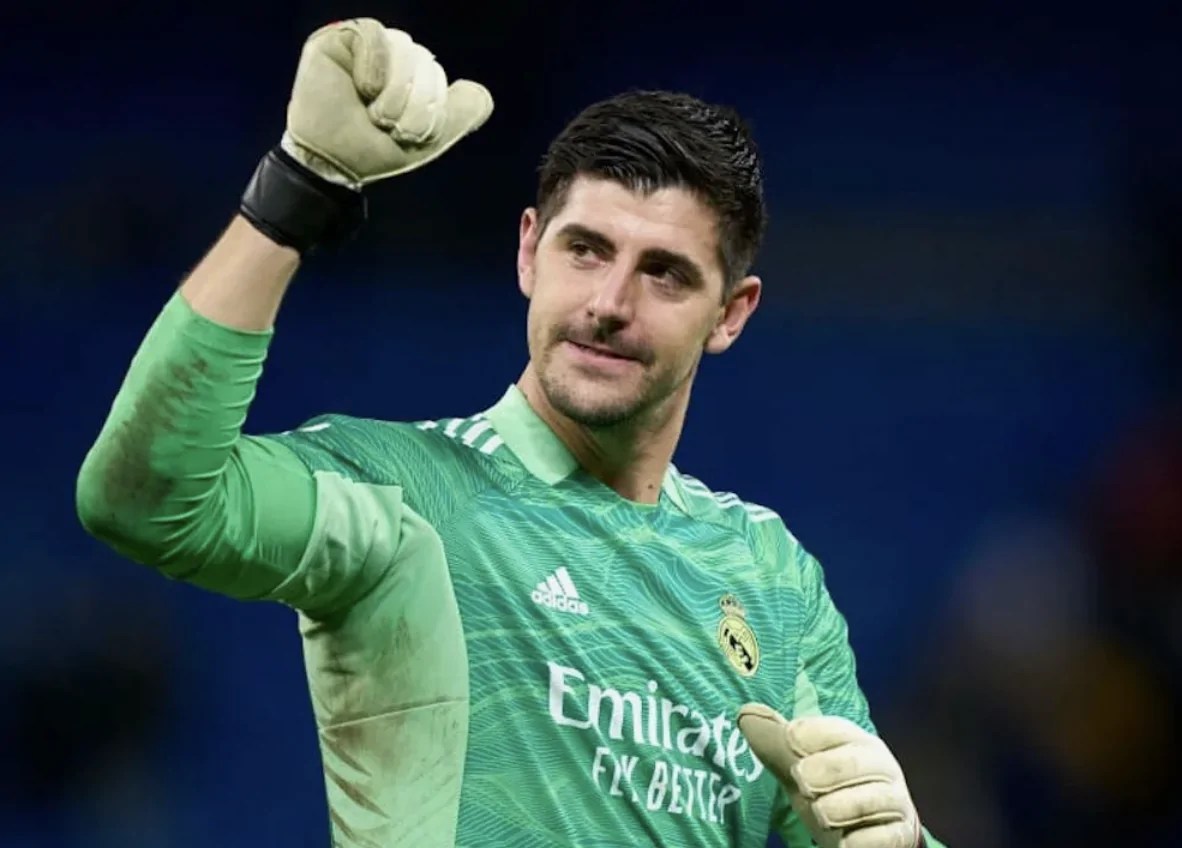 أزمة في ريال مدريد.. إصابة كورتوا تثير قلق جماهير كرة القدم قبل مونديال الأندية