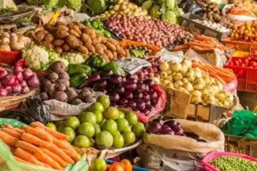 «انتعاش الأسواق» أسعار الخضراوات والفاكهة في سوق العبور اليوم الخميس
