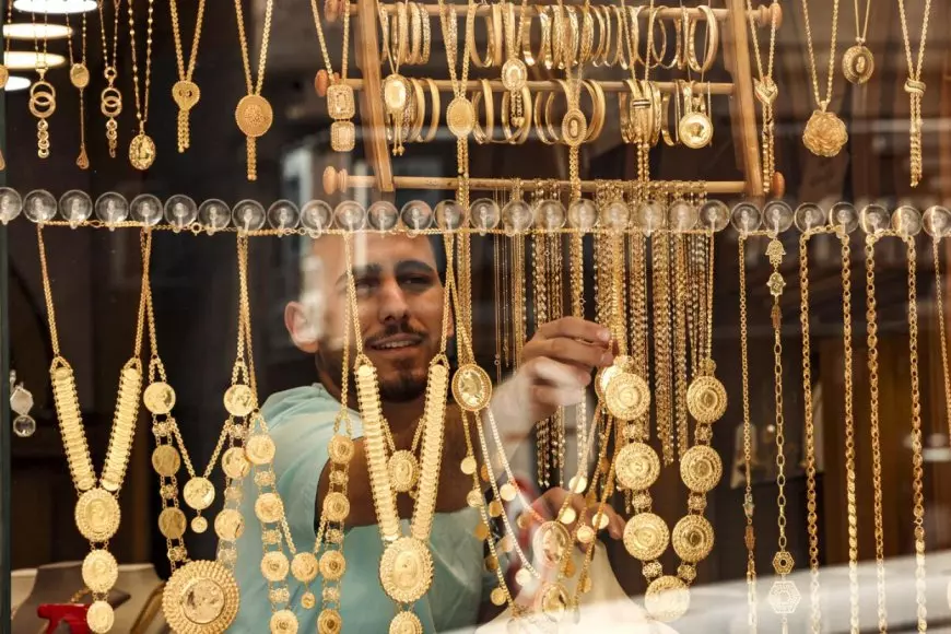 «توقعات» أسعار الذهب اليوم الأحد.. هل يستمر انخفاض عيار 21 في مصر؟