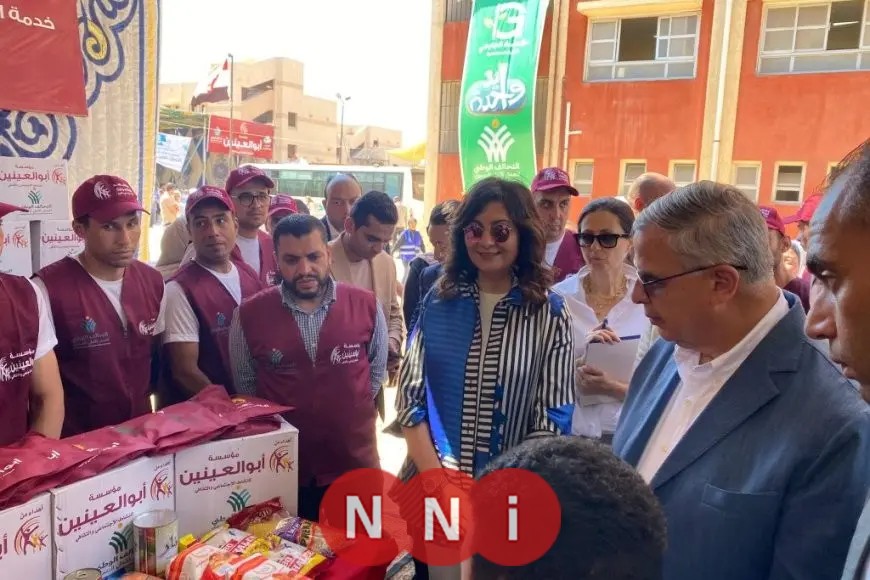 «بأسمى معاني العطاء» مؤسسة أبو العينين للعمل الاجتماعي والثقافي تشارك في قافلة “إيد واحدة” بالإسكندرية