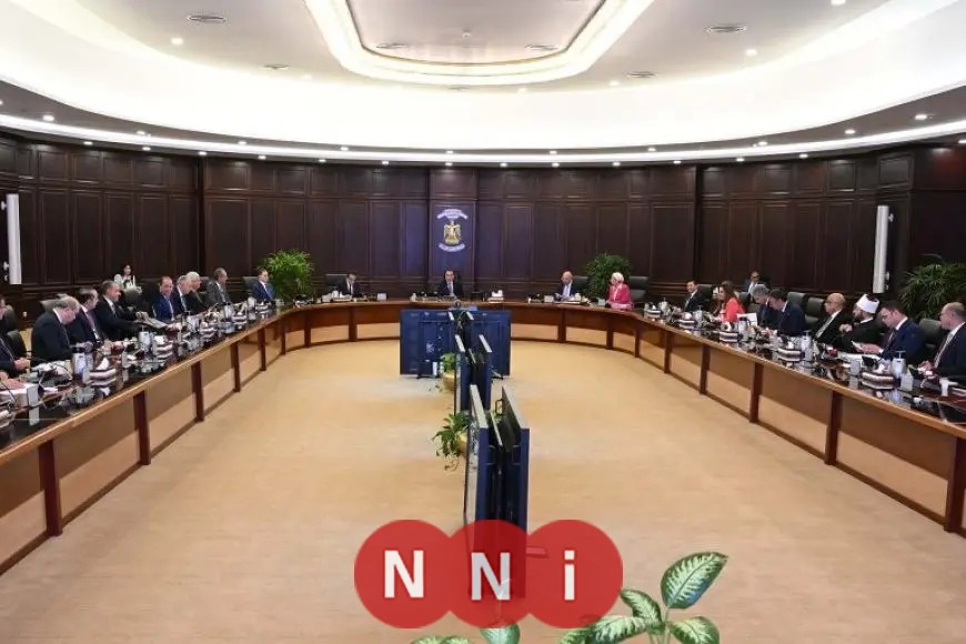«خبر مُفرح للمصانع!» مدبولي: استئناف ضخ الغاز لعدد من المصانع يوم الجمعة بعد توقفها مؤخرًا