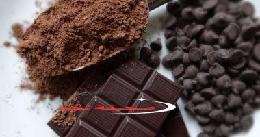«حلوى صحية!»: دراسة تكشف فوائد الشوكولاتة الداكنة في تقليل خطر السكري