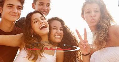 «انتبه قبل أن تجربها!» سيجارة الثلاجة: هل هي موضة جيل الألفية حقًا؟.. أضرار بدائل التبغ بنكهة الصودا دايت