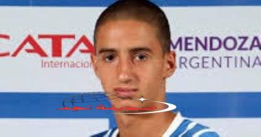 «صفقة محتملة» تعرف على أوجستين منصور لاعب الوسط الفلسطينى والمرشح للانضمام للأهلى