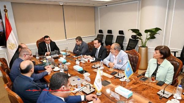 «تطورات مُبهجة» وزير الإسكان يتابع تنفيذ حدائق تلال الفسطاط ويحث على سرعة الإنجاز والتعاون