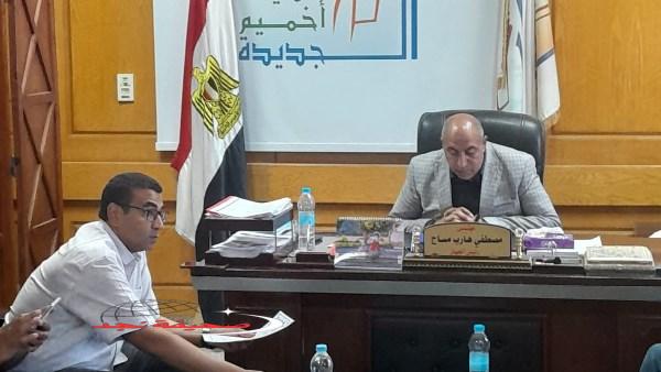 «أخبار سارة!» تسليم مبنى الإسعاف وتطوير طرق الإسكان الاجتماعي بأخميم الجديدة