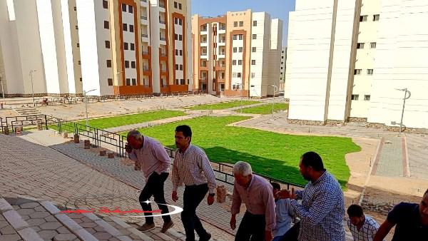 «تطورات مثمرة» وزير الإسكان يتابع تنفيذ المشروعات السكنية والخدمية في العبور الجديدة