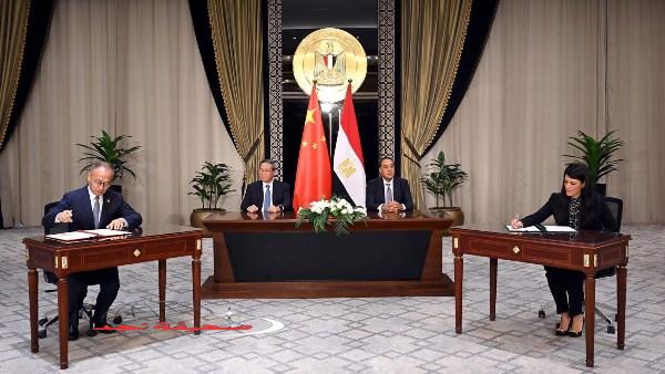 «خطوة نحو مستقبل مزدهر» مبادلة الديون مقابل التنمية: توقيع مذكرة تعاون إنمائي بين مصر والصين