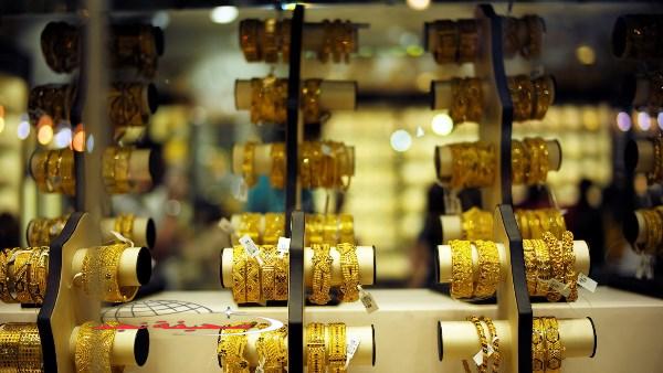«اكتشف الآن» 800 جنيه فرق.. صدمة في أسعار الجنيه الذهب والعيار 21 اليوم 1/7/2025