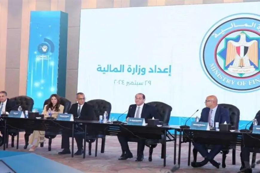 «رؤية واعدة» وزير المالية: تعزيز مساهمة القطاع الخاص يتصدر أولويات الإصلاح المالي والاقتصادي المستقبلي