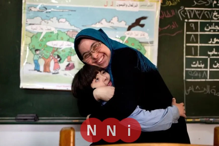 «حقيقة أم خرافة؟» هل يؤثر سن الأم على احتمالية إصابة الجنين بمتلازمة داون؟