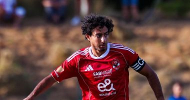 طرد محمد هاني في الدقيقة الأخيرة من مباراة الأهلي وفاركو