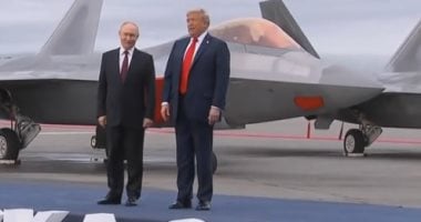 الكرملين يعلن انتهاء محادثات بوتين وترامب بألاسكا