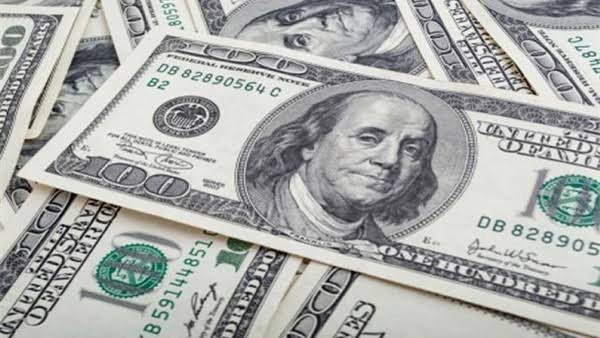 أسعار الدولار في 10 بنوك اليوم الخميس 28 أغسطس 2025