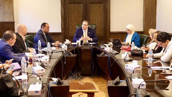 تطبيق هيكل جديد للجهاز بنظام الشباك الواحد