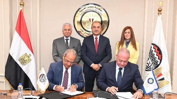 توقيع بروتوكول تعاون بين وزارة قطاع الأعمال والأكاديمية العربية للعلوم الإدارية
