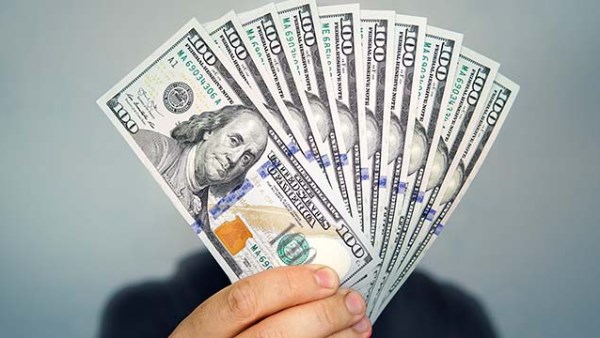 أقل سعر دولار اليوم 31-8-2025