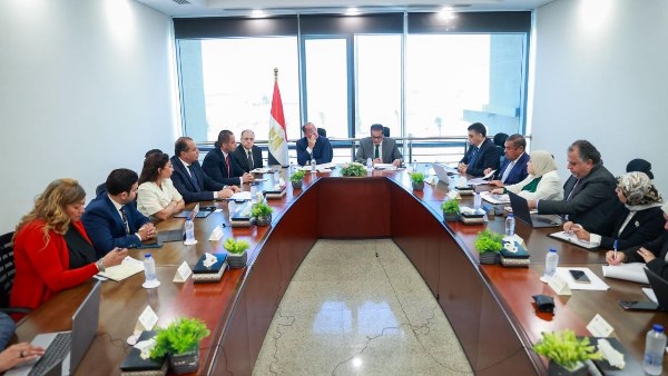 الدفع بأنشطة الدواء والمنتجات الطبية للأسوق العالمية بما يواكب خطط الدولة
